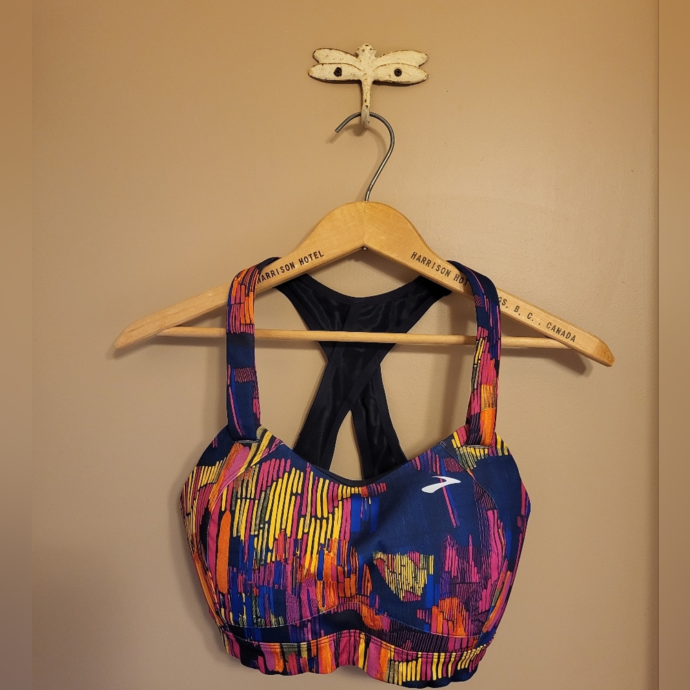 Brooks Juno. Sports running bra size 32DD/E. EUC